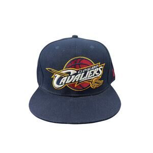New Era 9Fifty Cleveland Cavs Snapback LBJ #23 Graphic